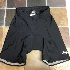 REI Black Cycling Shorts Size Medium